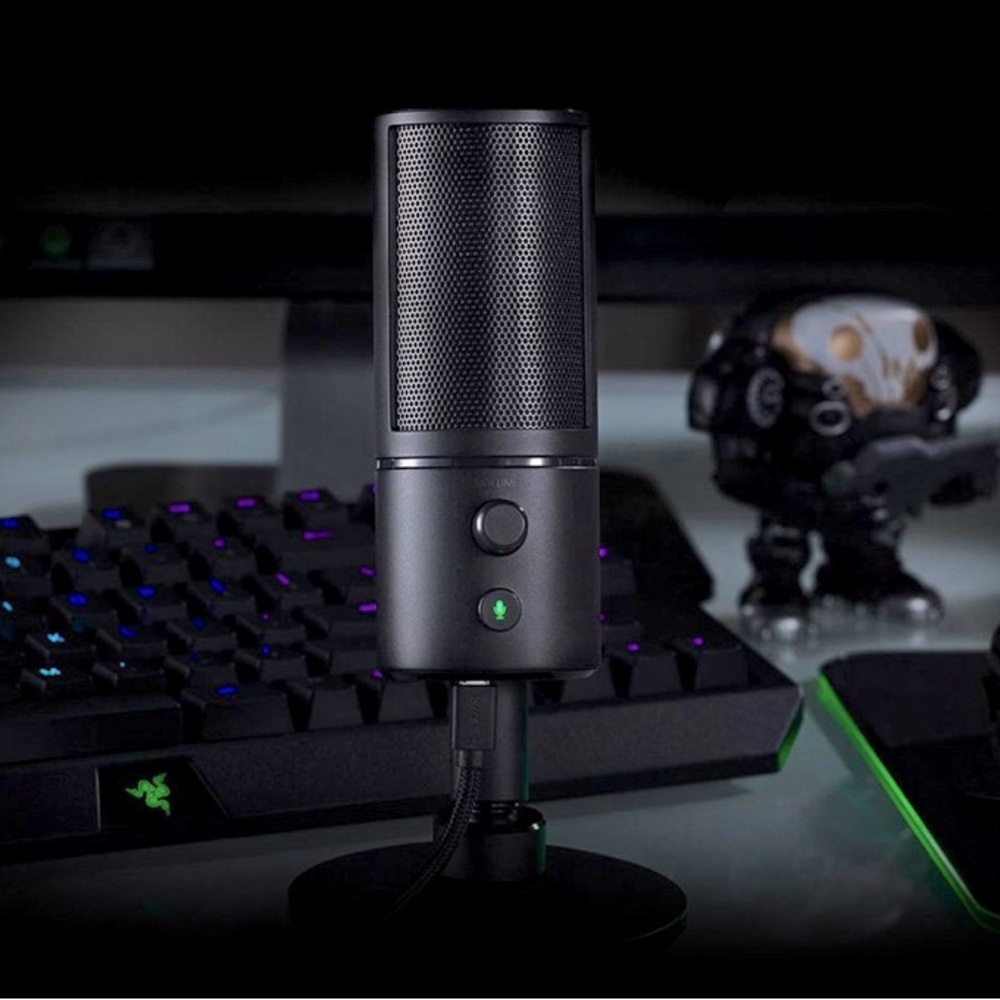 Razor Seiren X Condenser Streaming Microphone (BRAND NEW IN BOX)